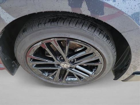 Used 2026 Toyota Camry SE w/ Convenience Package FWD image 10