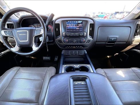 Used 2016 GMC Sierra 3500 Denali w/ Duramax Plus Package image 7
