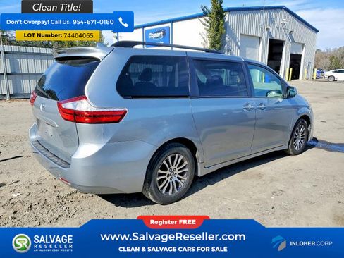 Used 2019 Toyota Sienna XLE image 4