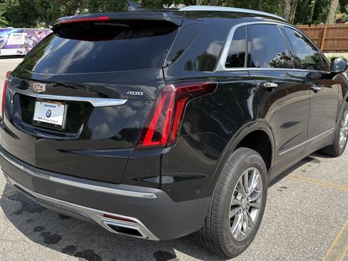 Used 2021 Cadillac XT5 Premium Luxury FWD image 10