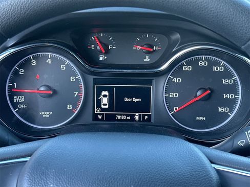 Used 2019 Chevrolet Cruze LS image 22