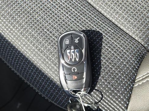 New 2026 Buick Envista Sport Touring w/ Convenience I Package FWD image 37