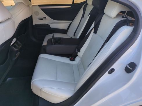 Used 2021 Lexus ES 350 F Sport w/ Special Edition FWD image 19