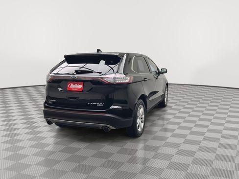 Used 2017 Ford Edge Titanium w/ Equipment Group 301A AWD/4WD image 41