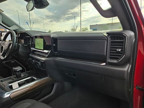 Used 2025 Chevrolet Silverado 1500 RST w/ Convenience Package II AWD/4WD image 27