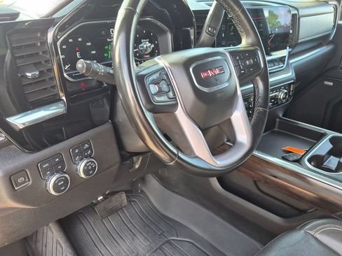 Used 2024 GMC Sierra 3500 SLT w/ SLT Premium Package AWD/4WD image 10