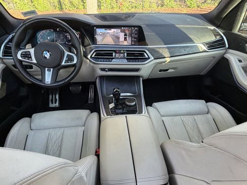 Used 2022 BMW X5 sDrive40i w/ M Sport Package RWD image 36