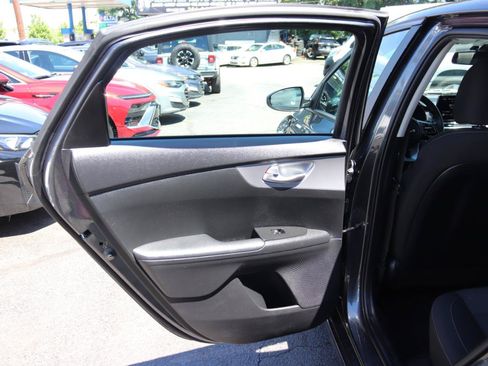 Used 2023 Kia Forte LXS FWD image 22