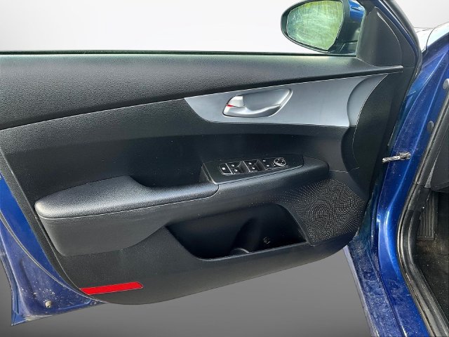 Certified 2023 Kia Forte LXS w/ LXS Technology Package FWD image 19