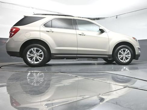 Used 2016 Chevrolet Equinox LT w/ Convenience Package FWD image 38