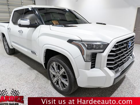 Used 2023 Toyota Tundra Capstone AWD/4WD image 6