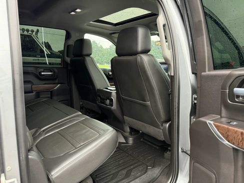 Used 2021 GMC Sierra 1500 Denali w/ Denali Ultimate Package AWD/4WD image 31