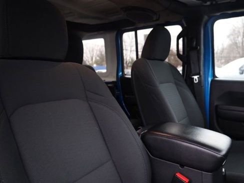 Used 2021 Jeep Wrangler Unlimited Sport image 35