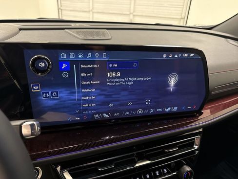 New 2026 Chevrolet Traverse RS w/ LPO, Floor Liner Package image 13