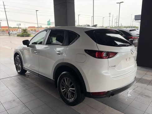 Used 2018 MAZDA CX-5 Sport FWD image 2