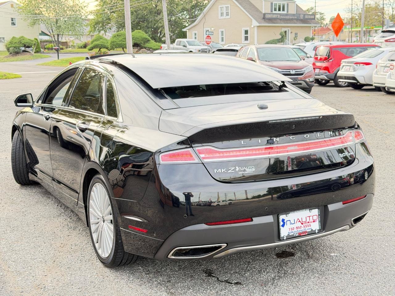 Used 2017 Lincoln MKZ Reserve w/ Technology Package AWD/4WD image 91