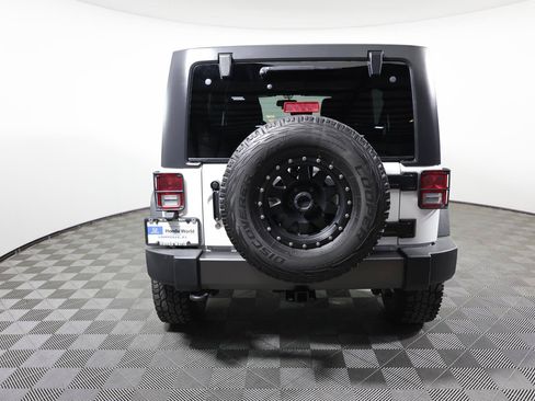 Used 2016 Jeep Wrangler Unlimited Sport AWD/4WD image 6