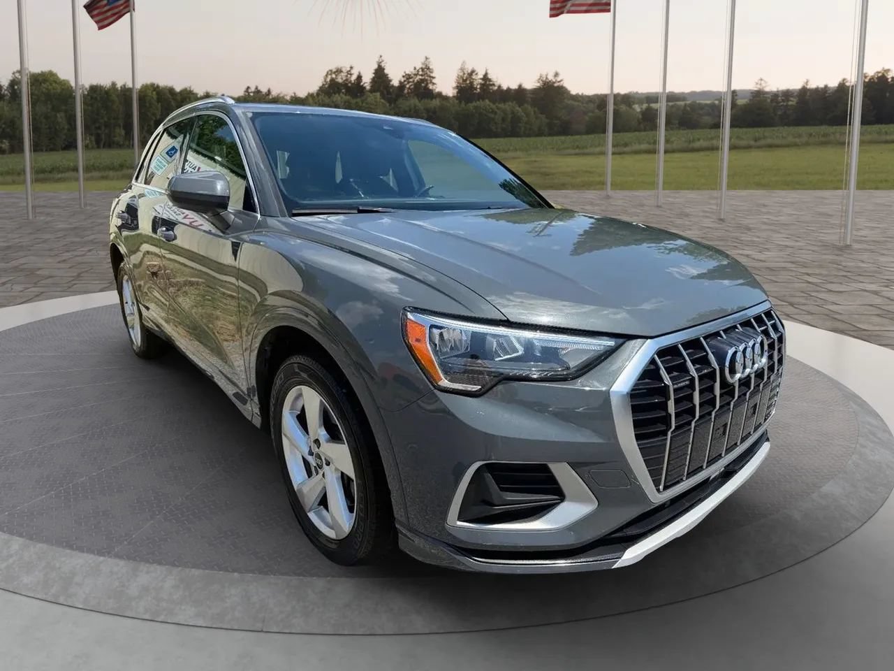 Used 2021 Audi Q3 2.0T Premium AWD/4WD image 7