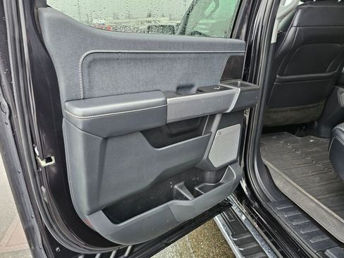 Used 2021 Ford F150 Lariat image 12