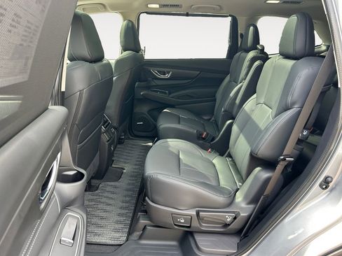 New 2025 Subaru Ascent Limited image 30