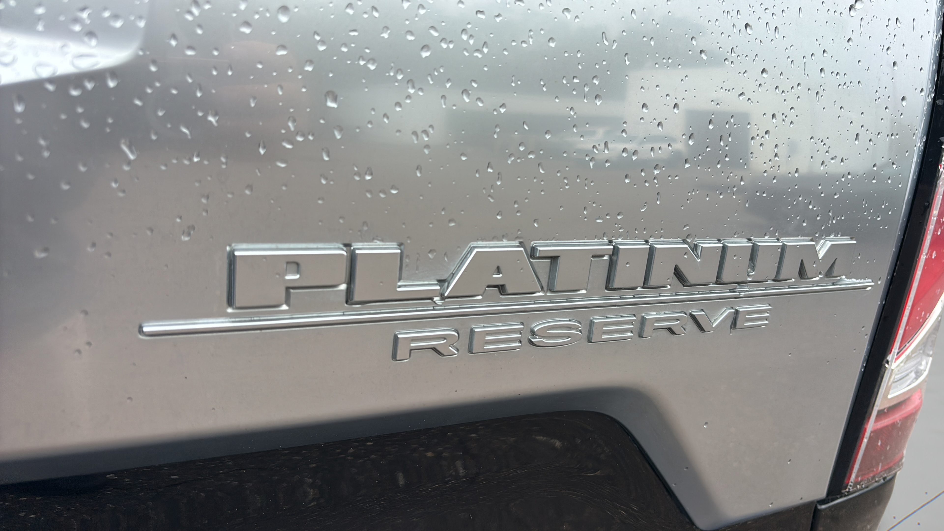 Used 2021 Nissan Titan Platinum Reserve RWD image 33