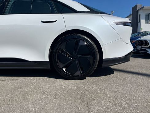 Used 2024 Lucid Air Touring AWD/4WD image 12