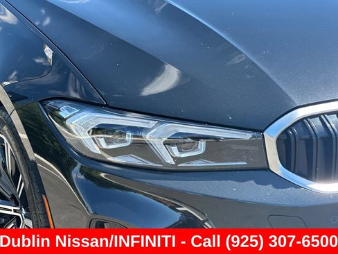 Used 2025 BMW 330i xDrive Sedan AWD/4WD image 46
