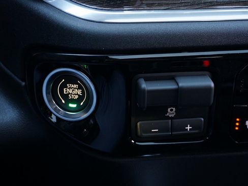 New 2026 Chevrolet Silverado 1500 LT Trail Boss w/ Convenience Package II image 17