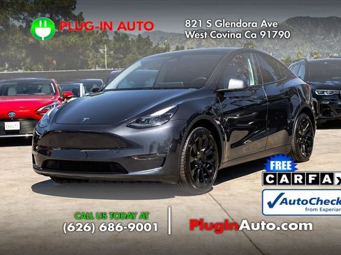 Used 2024 Tesla Model Y Long Range image 1