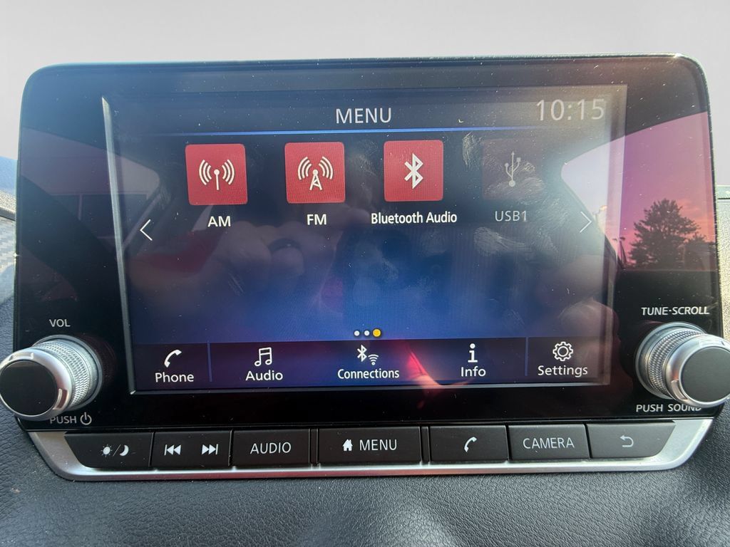 Used 2025 Nissan Sentra SV FWD image 25