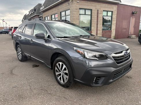 Used 2021 Subaru Outback Premium AWD/4WD image 3