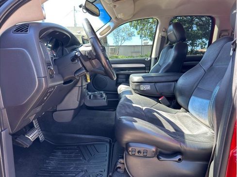 Used 2005 Dodge Ram 1500 Truck 2WD Quad Cab image 14