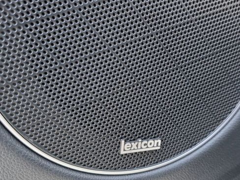 Used 2024 Genesis GV70 2.5T Sport Prestige w/ Sport Prestige Package image 20