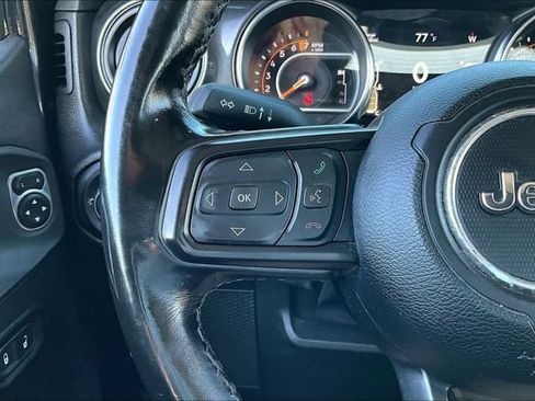 Used 2022 Jeep Gladiator Sport AWD/4WD image 12