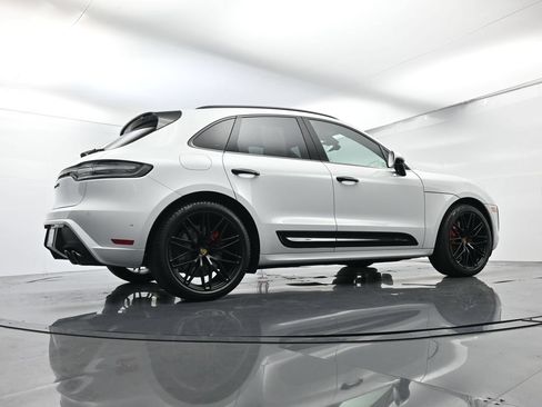 Certified 2025 Porsche Macan GTS AWD/4WD image 51