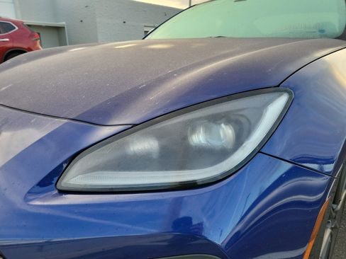 Used 2022 Toyota GR86 Premium image 5