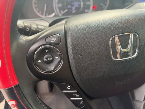 Used 2015 Honda Accord EX-L image 19