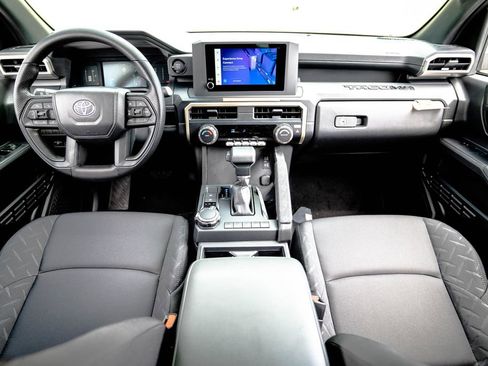 New 2026 Toyota Tacoma SR AWD/4WD image 14