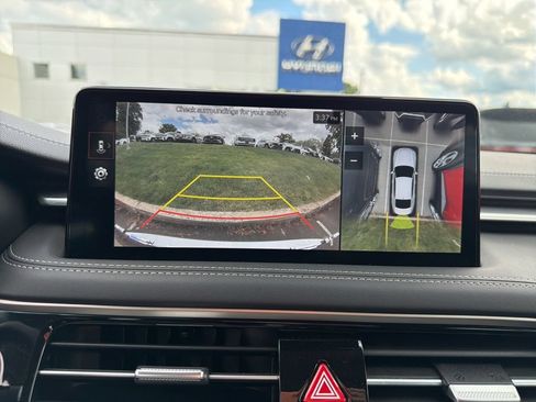 Used 2026 Genesis G70 2.5T Prestige AWD/4WD image 23