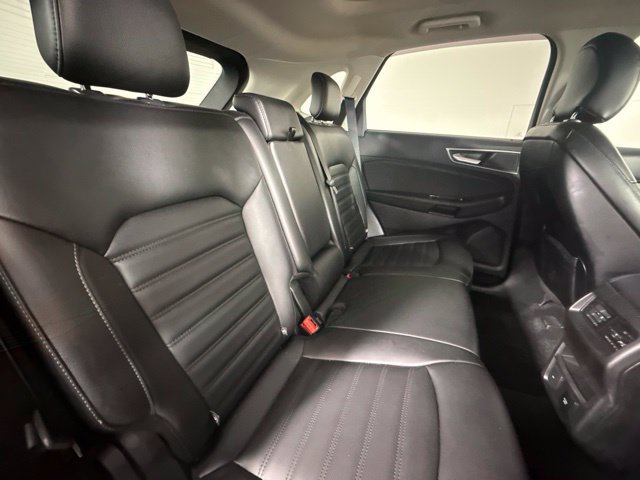 Used 2019 Ford Edge SEL w/ Equipment Group 201A AWD/4WD image 33