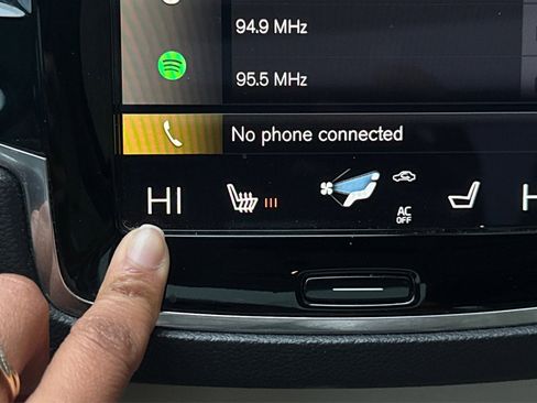 Used 2020 Volvo XC90 T6 Inscription w/ Protection Package Premier image 31