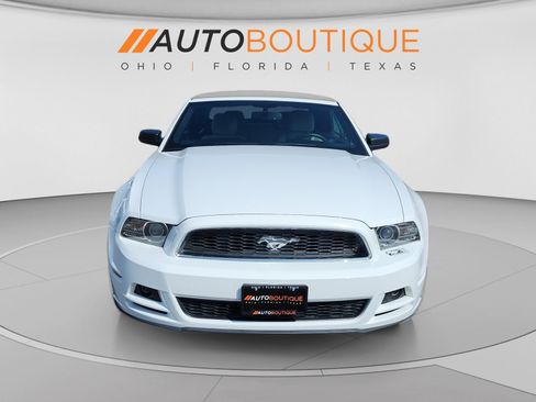 Used 2014 Ford Mustang Convertible w/ Equipment Group 102A RWD image 8