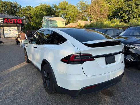 Used 2023 Tesla Model X Plaid AWD/4WD image 2