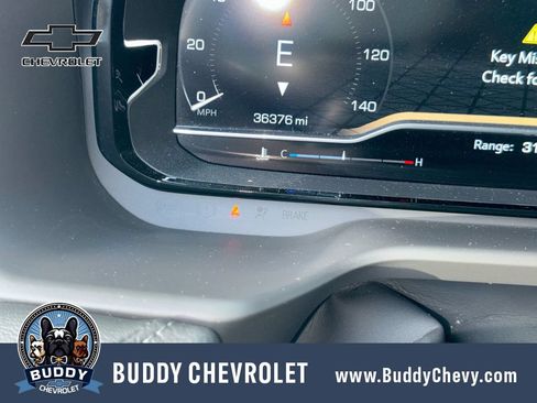 Used 2023 GMC Yukon XL Denali AWD/4WD image 21