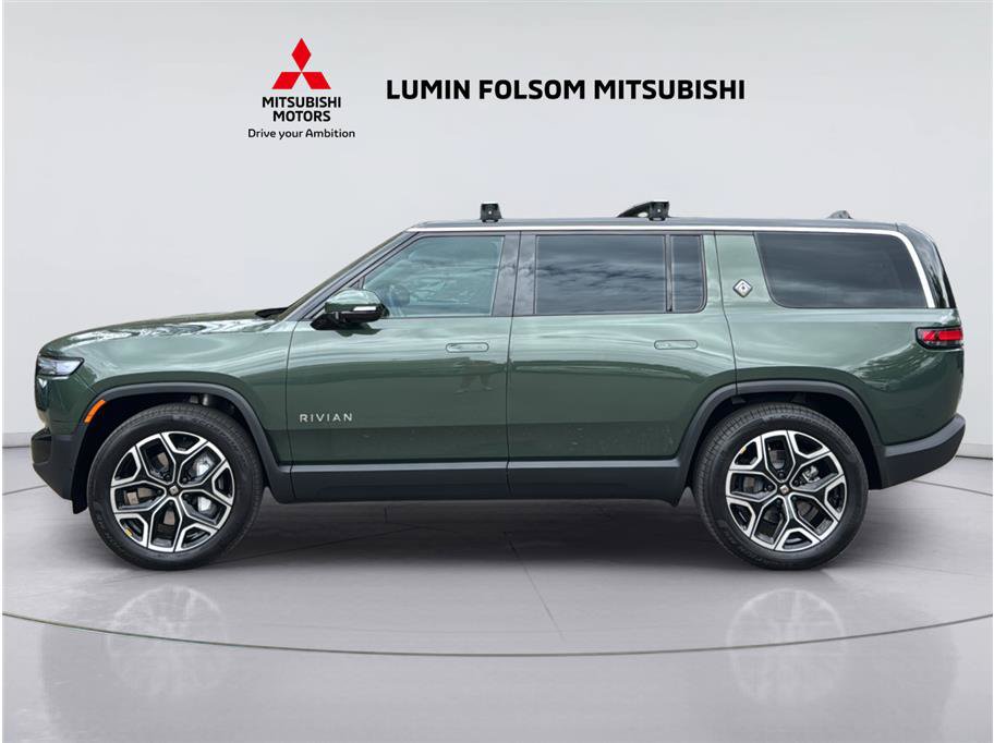 Used 2025 Rivian R1S Adventure Dual AWD/4WD image 2