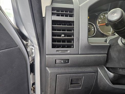 Used 2011 Jeep Liberty 70th Anniversary AWD/4WD image 30
