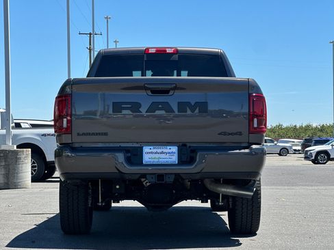 New 2026 RAM 2500 Laramie AWD/4WD image 5
