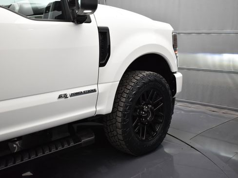 Used 2021 Ford F350 Lariat image 49