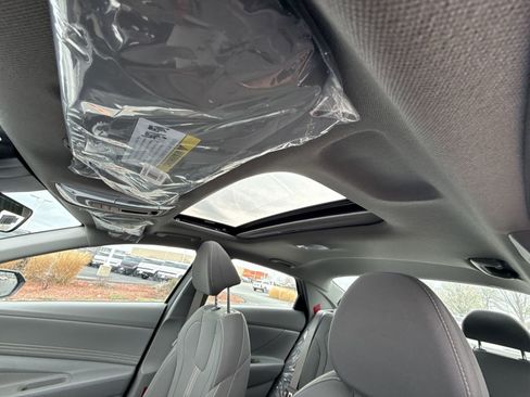 New 2026 Hyundai Elantra SEL Sport Premium w/ Cargo Package FWD image 22