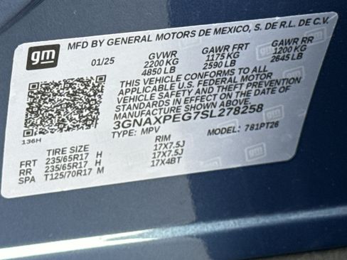 Used 2025 Chevrolet Equinox LT AWD/4WD image 34